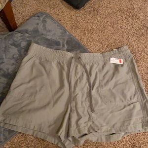 Maurices new size 22 weekender shorts.